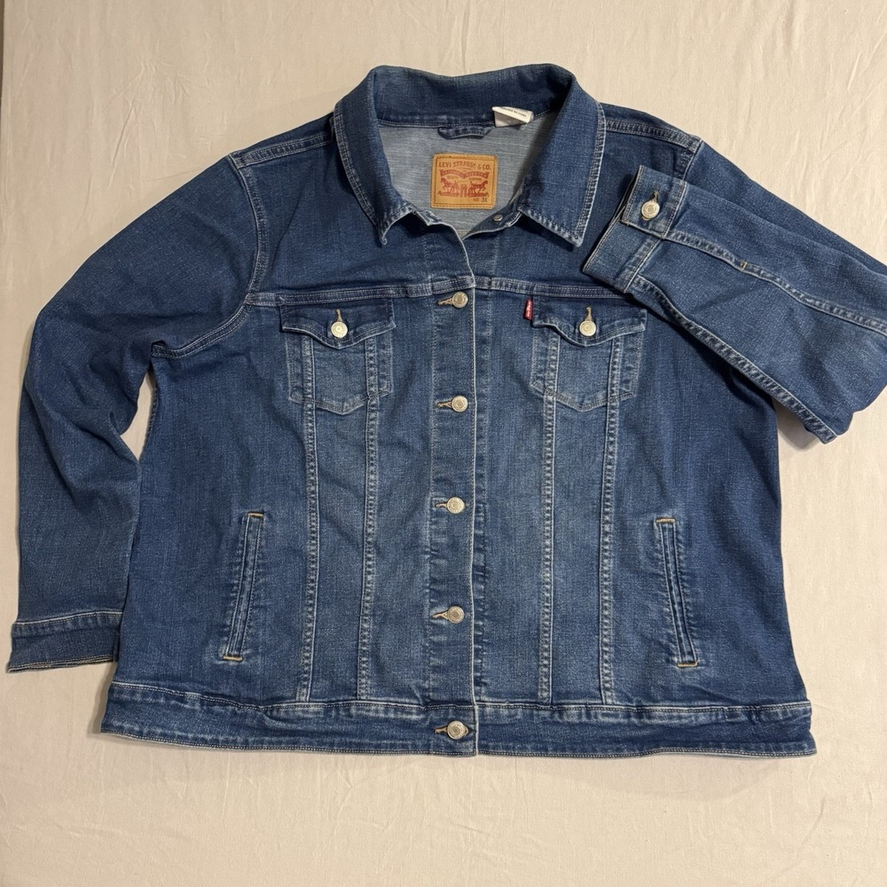 Levi's Women's 3X Denim Trucker Jacket Plus Size Blue Stretch 77994-0049 3XL - Picture 2 of 13